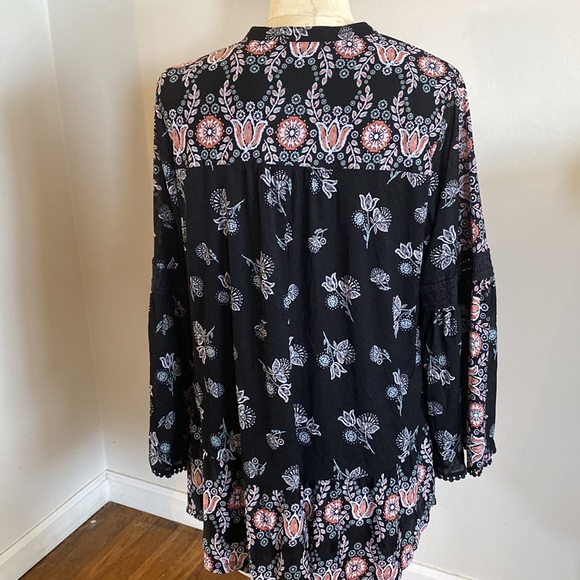 NEW Style & Co. 1X super cute top with adorable sleeves - Picture 10 of 13